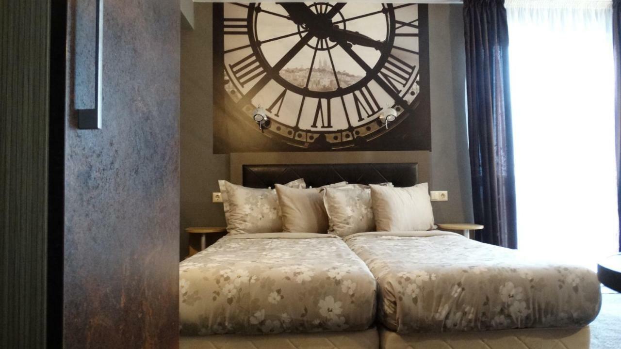 Hotel Lazur キテン エクステリア 写真